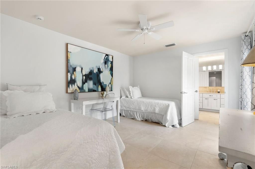 1980 Gordon Dr, Naples, FL 34102 Photo