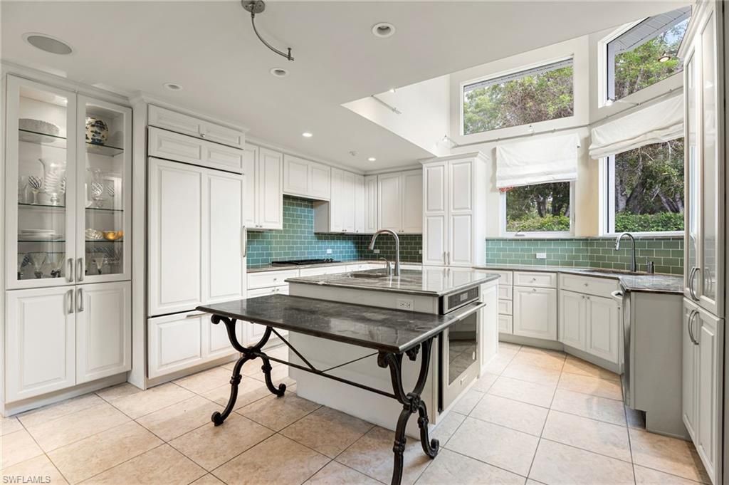 1980 Gordon Dr, Naples, FL 34102 Photo