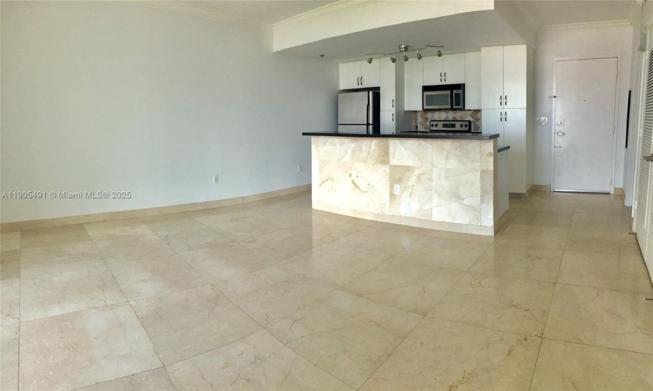 1401 SW 22nd St, Unit 803, Miami, FL 33145 Photo