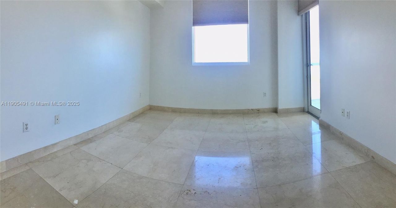 1401 SW 22nd St, Unit 803, Miami, FL 33145 Photo