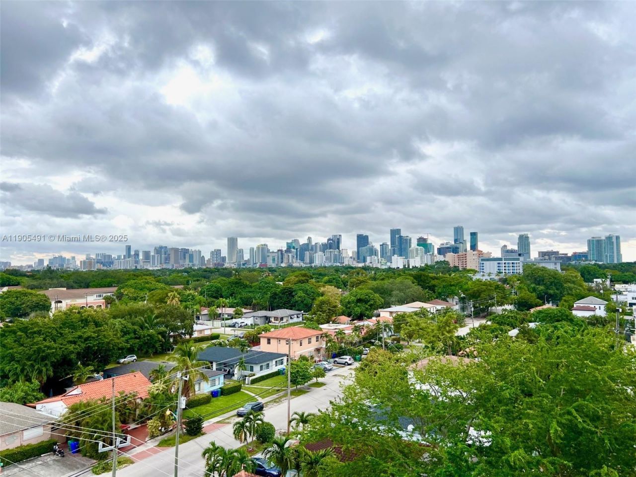 1401 SW 22nd St, Unit 803, Miami, FL 33145 Photo