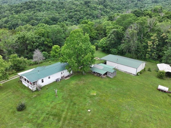 1520 Gordon Branch Road, Willow Shade, KY 42166