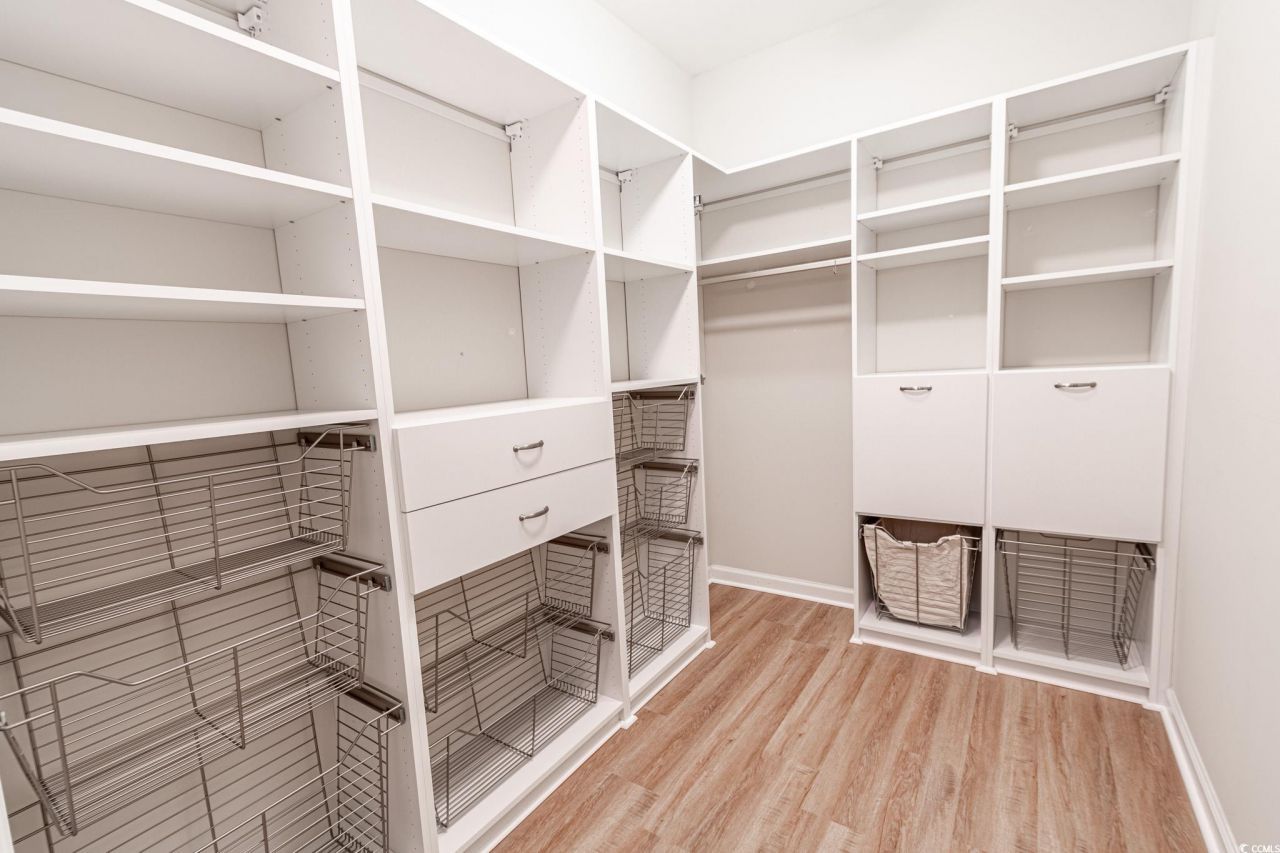 899 Callant Dr. Photo 19