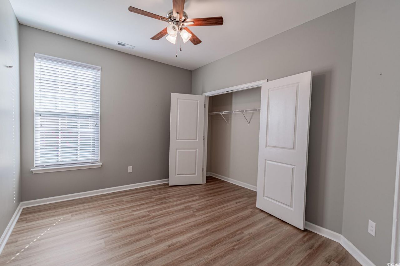 899 Callant Dr. Photo 24