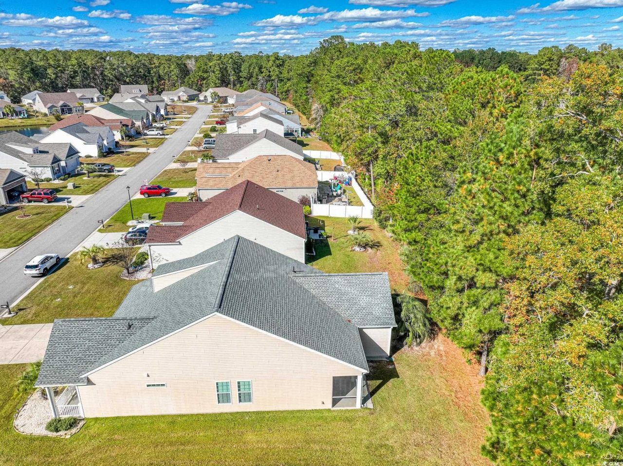 899 Callant Dr. Photo 32