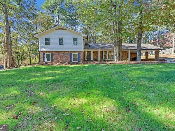 209 Arrowhead Drive, Cartersville, GA 30120