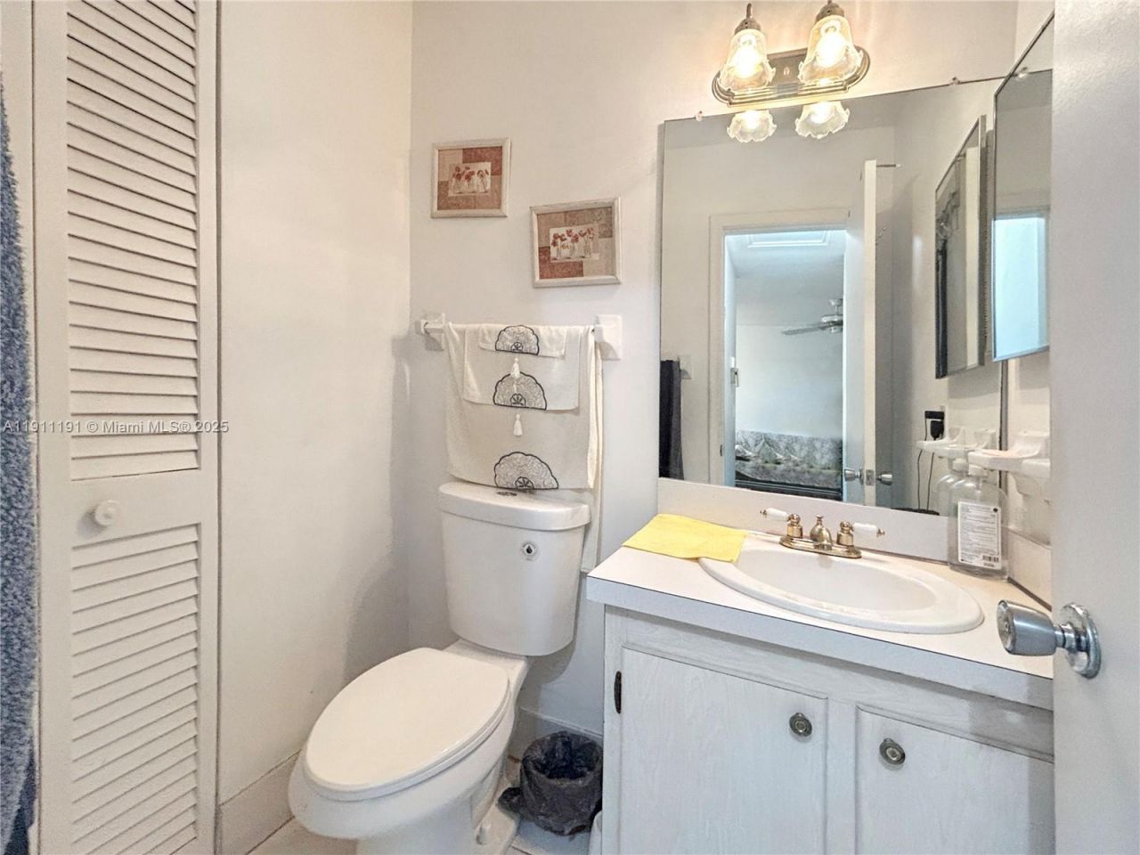 2112 NE 1st Way, Unit 203, Boynton Beach, FL 33435 Photo