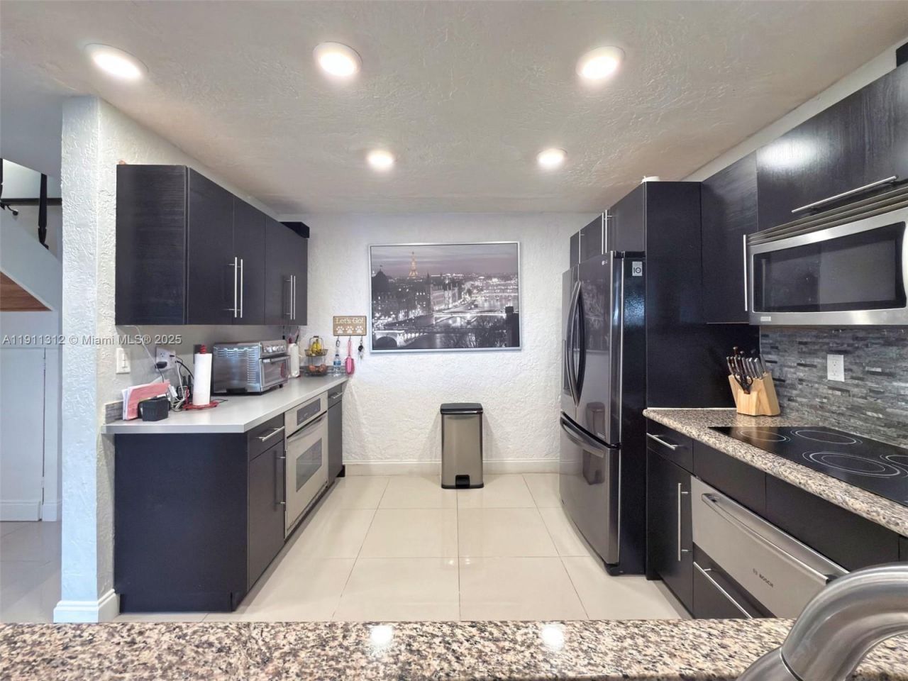 13415 SW 12th Ter, Miami, FL 33184 Photo