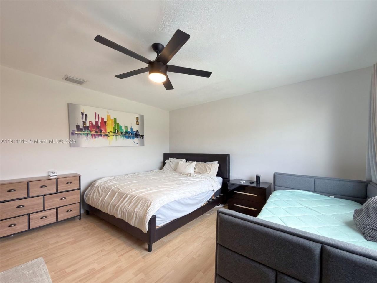 13415 SW 12th Ter, Miami, FL 33184 Photo