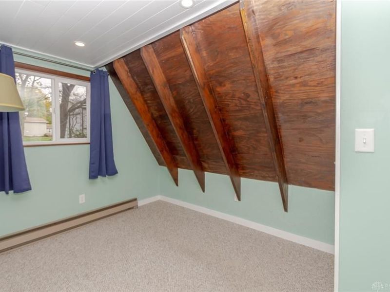 724 Lakengren Drive, Eaton, OH 45320 Photo 13