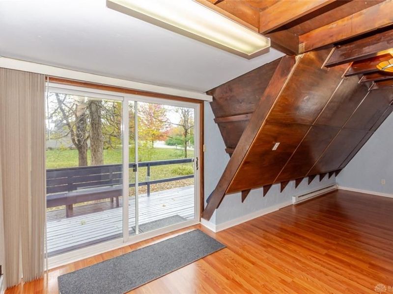 724 Lakengren Drive, Eaton, OH 45320 Photo 9