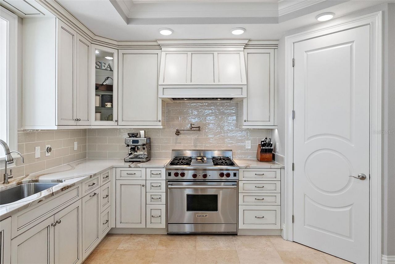 13630 Gulf Boulevard, Unit 700C, Madeira Beach, FL 33708 Photo