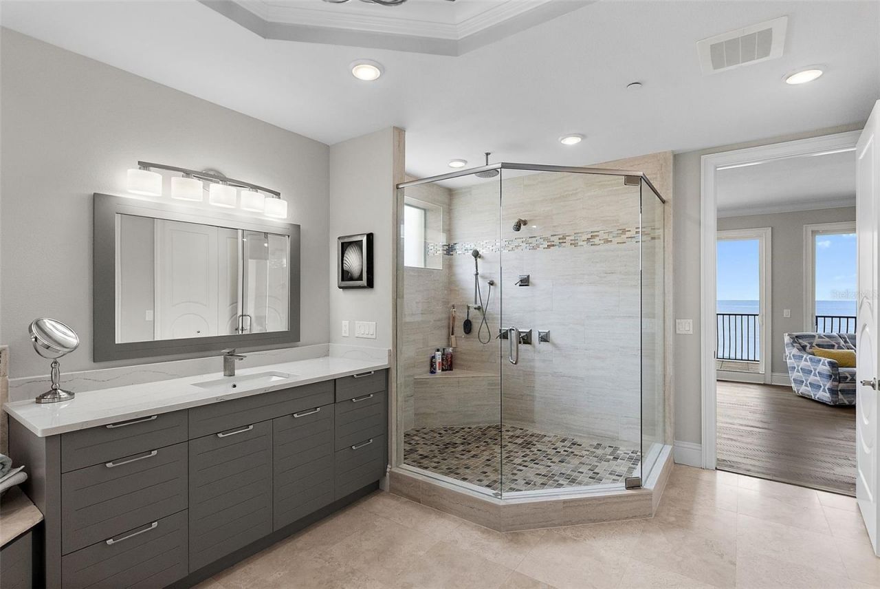 13630 Gulf Boulevard, Unit 700C, Madeira Beach, FL 33708 Photo