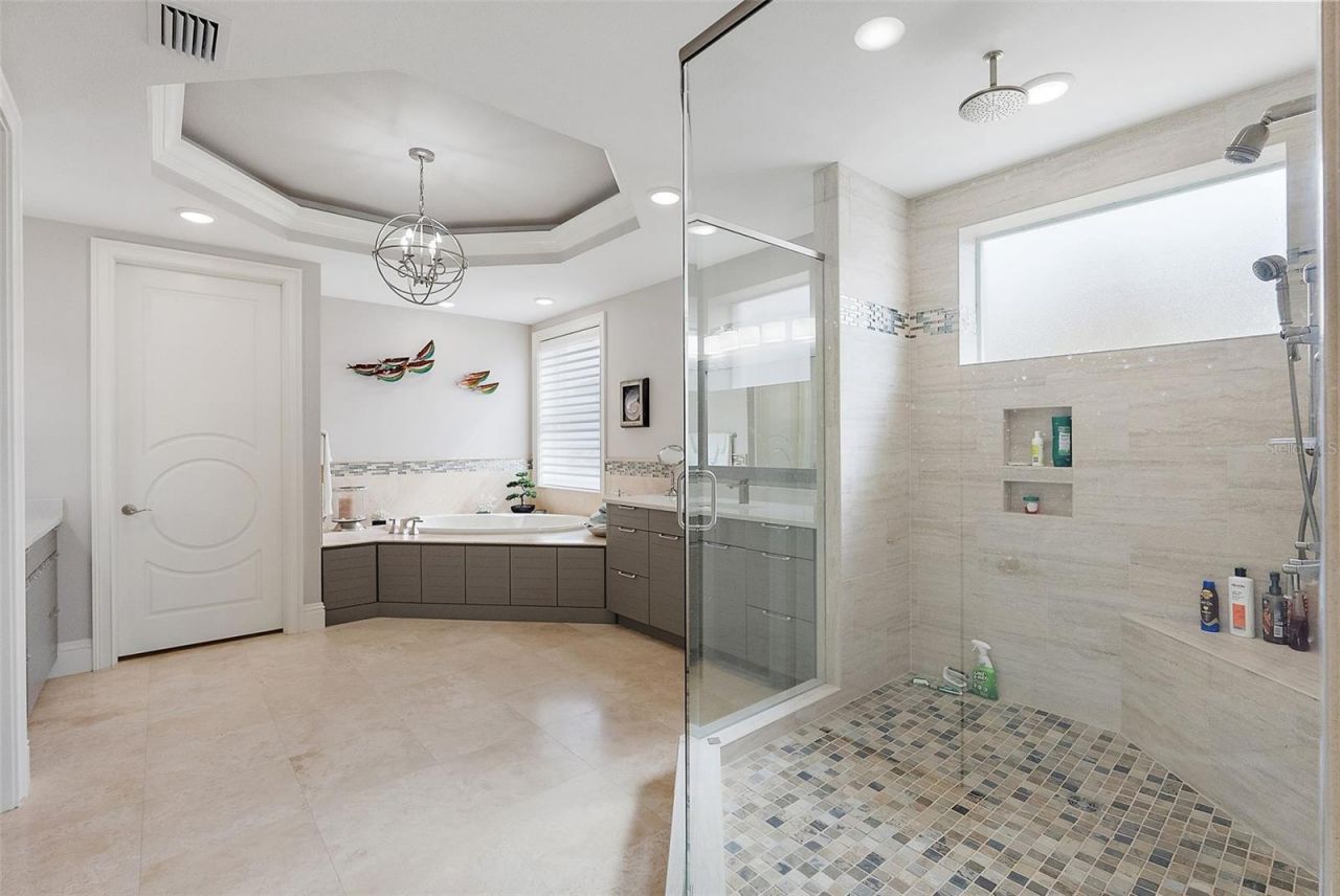 13630 Gulf Boulevard, Unit 700C, Madeira Beach, FL 33708 Photo