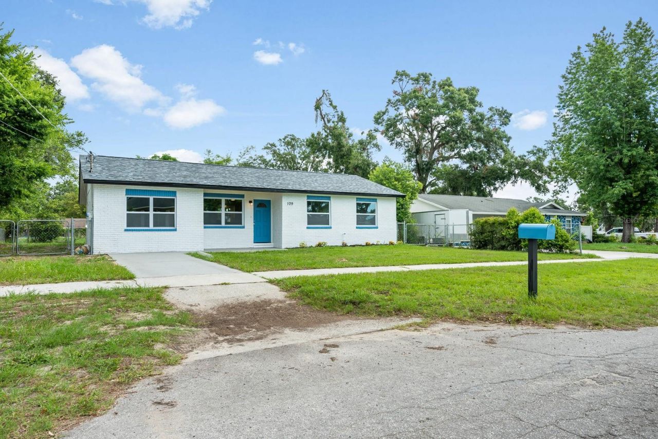 109 Magnolia Avenue, Seffner, FL 33584 Main Photo