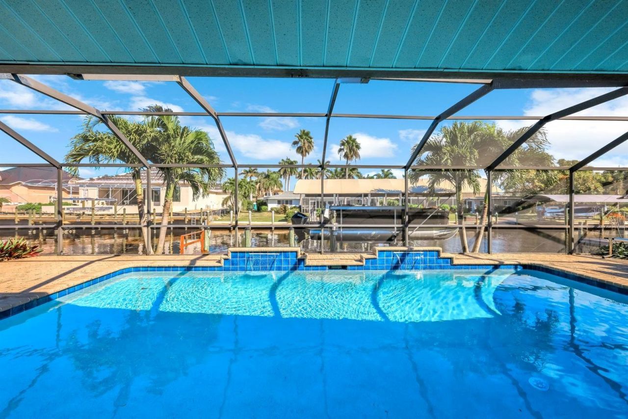 5805 SW 1st Place, Cape Coral, FL 33914 Photo