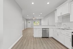 1359 Columbia Road photo 4