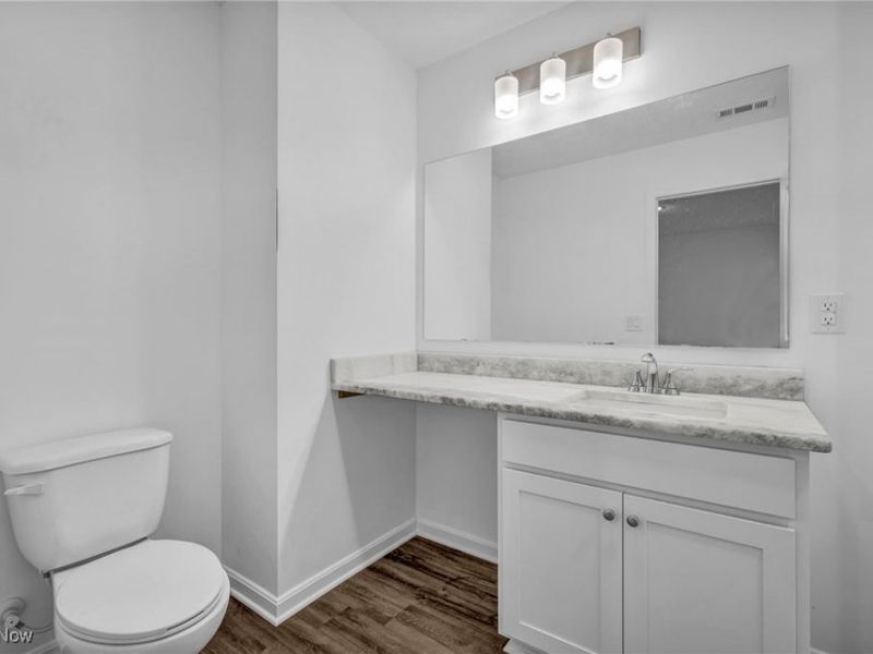 492 Douglas Street, Akron, OH 44307 Photo 27