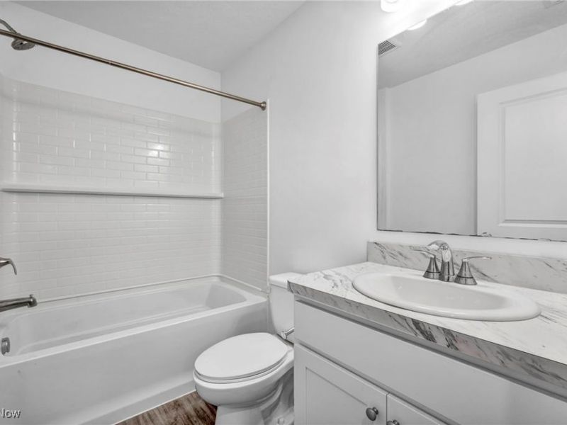 492 Douglas Street, Akron, OH 44307 Photo 33