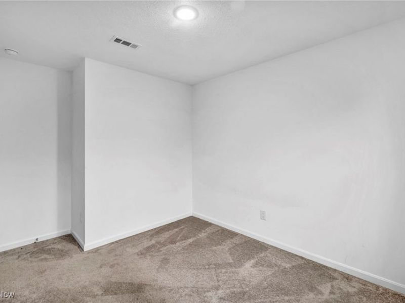 492 Douglas Street, Akron, OH 44307 Photo 36