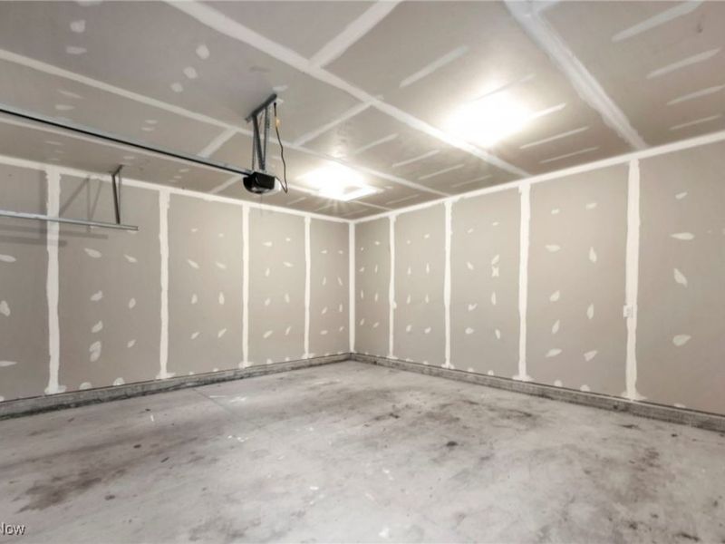 492 Douglas Street, Akron, OH 44307 Photo 37