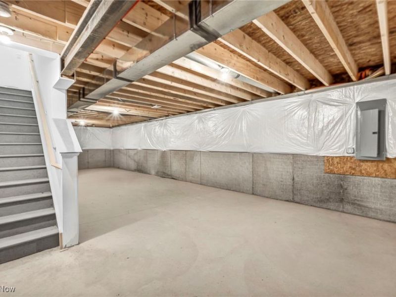 492 Douglas Street, Akron, OH 44307 Photo 38