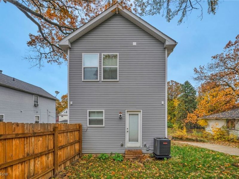 492 Douglas Street, Akron, OH 44307 Photo 46