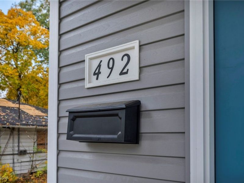 492 Douglas Street, Akron, OH 44307 Photo 8