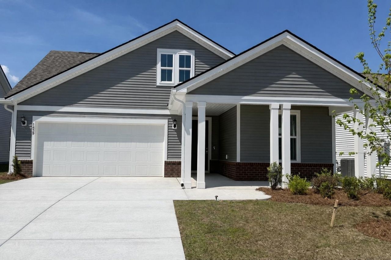 1439 Winding Creek Way Photo 1