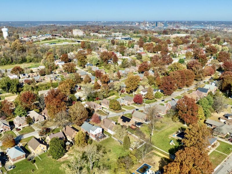 40 W Crittenden Avenue, Fort Wright, KY 41011 Photo 44