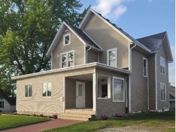 627 S Madison Street, Lancaster, WI 53813