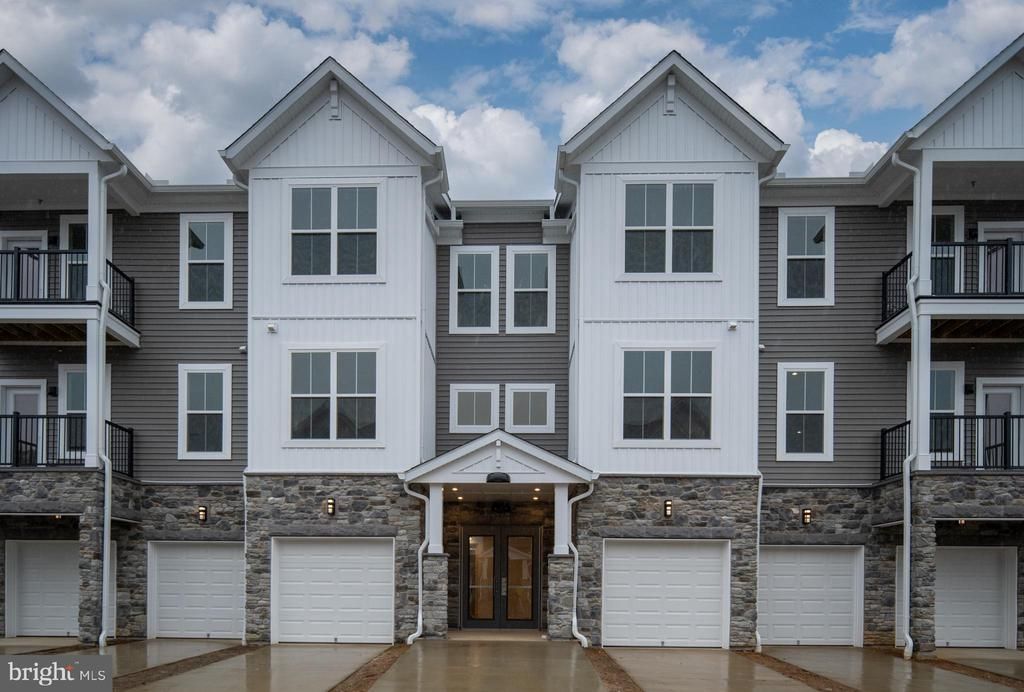 29 Hyssop Way, Unit 101, Stafford, VA 22554 Main Photo