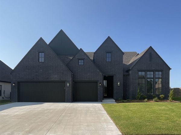 2803 W Tucson Court, Broken Arrow, OK 74011