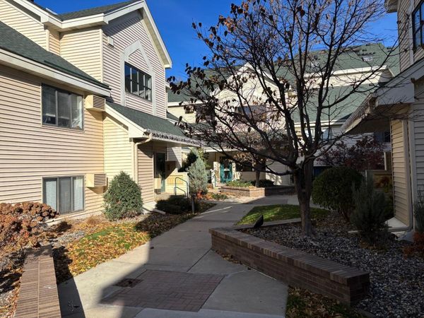 7614 York Avenue S, Unit 3117, Edina, MN 55435