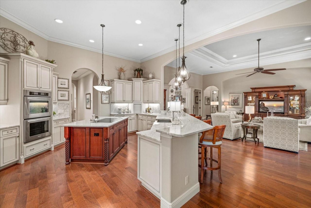 612 Armada Road S, Venice, FL 34285 Photo