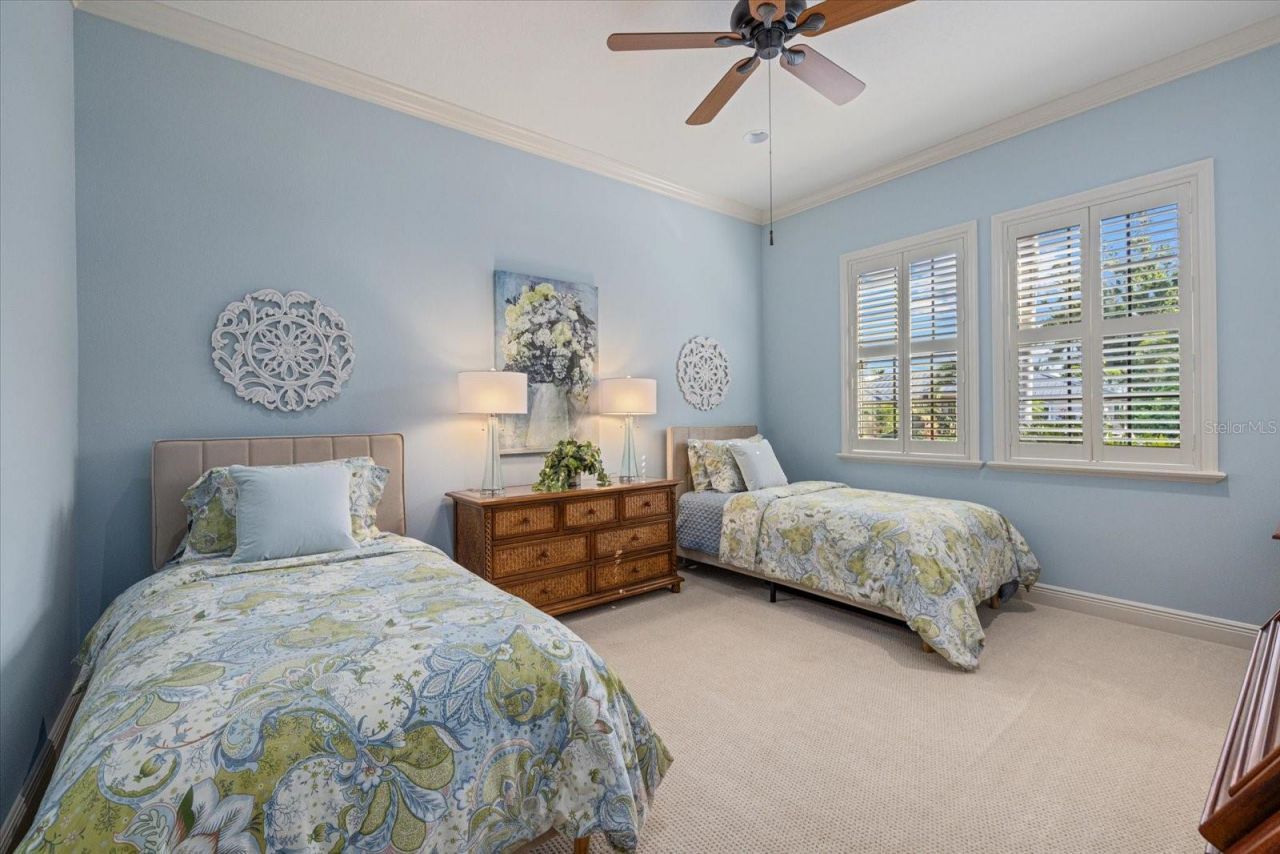 612 Armada Road S, Venice, FL 34285 Photo