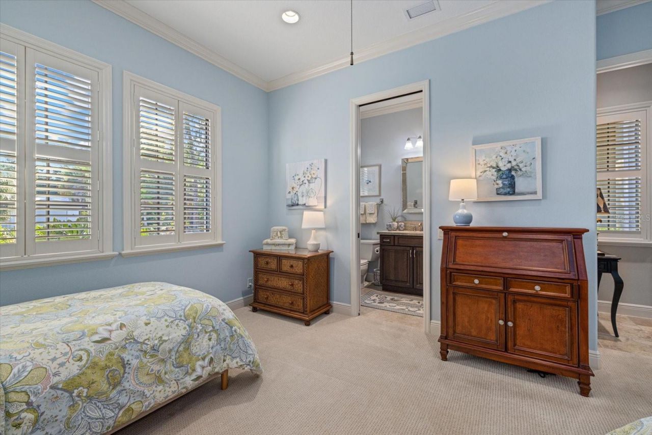 612 Armada Road S, Venice, FL 34285 Photo