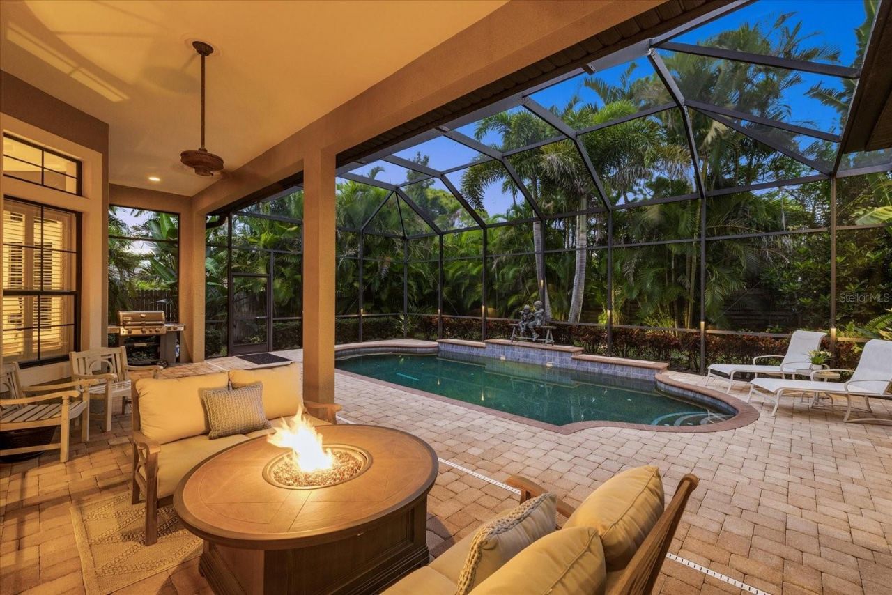 612 Armada Road S, Venice, FL 34285 Photo