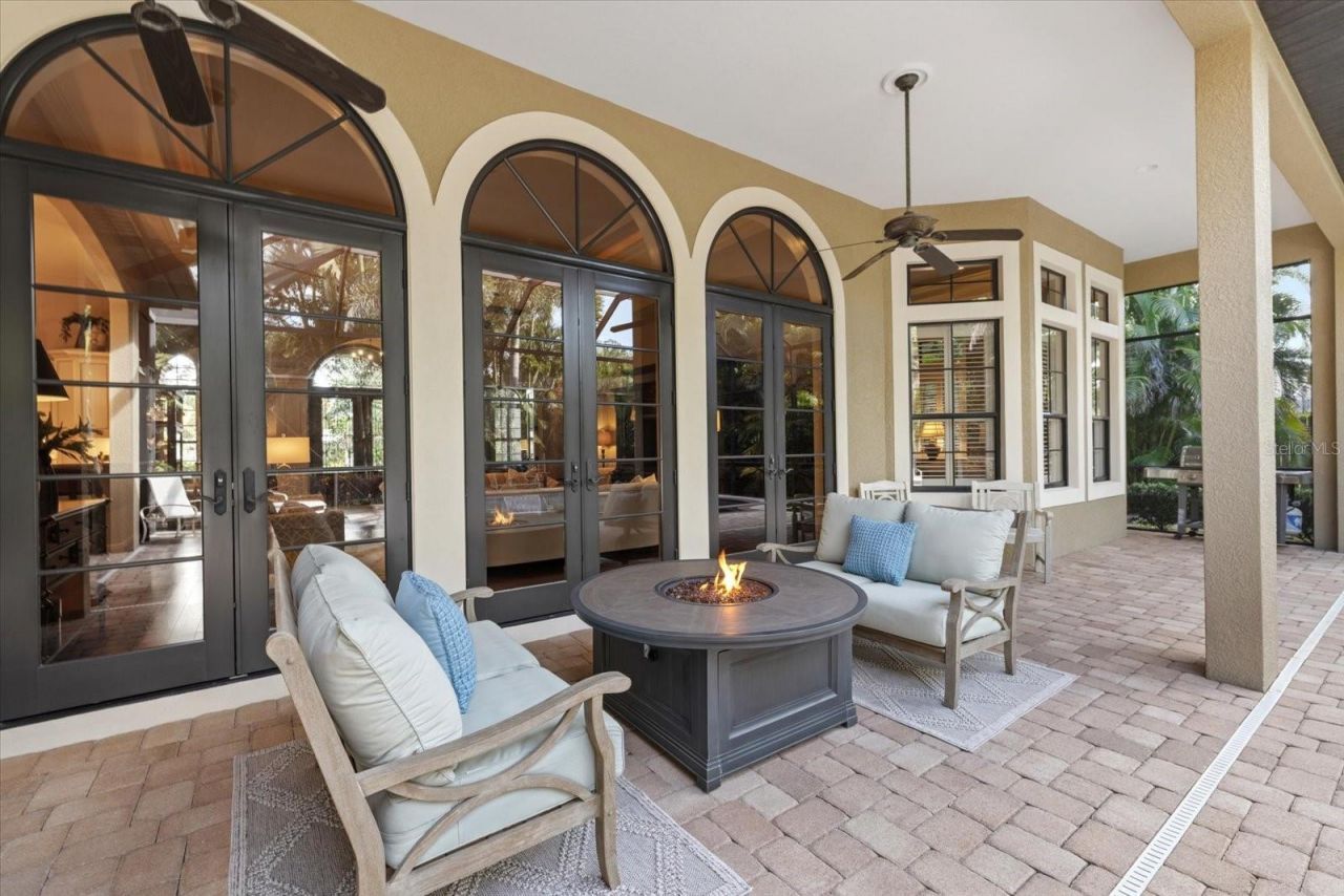 612 Armada Road S, Venice, FL 34285 Photo