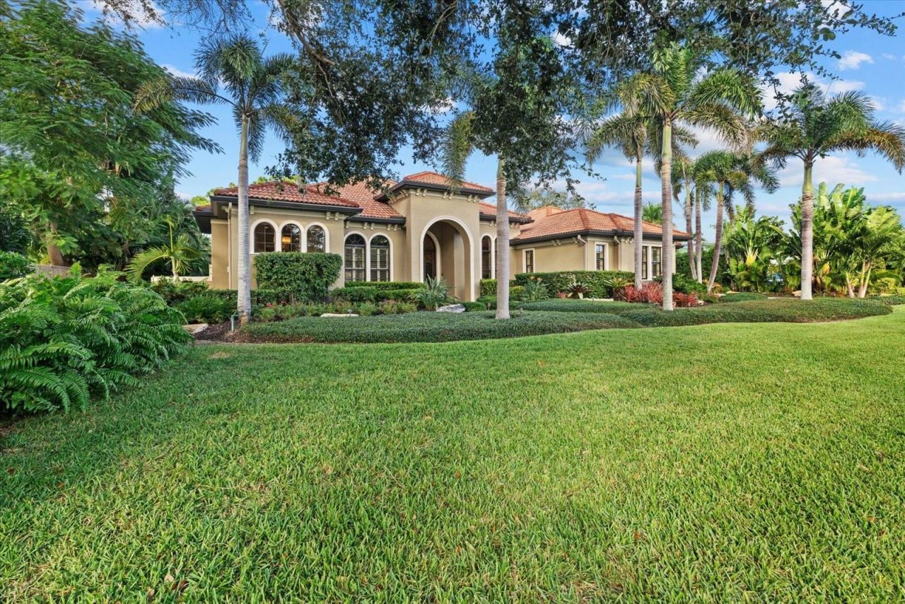 612 Armada Road S, Venice, FL 34285 Photo