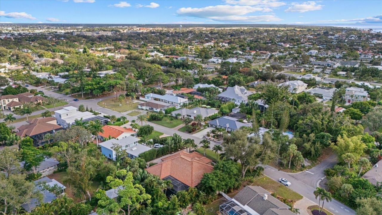 612 Armada Road S, Venice, FL 34285 Photo