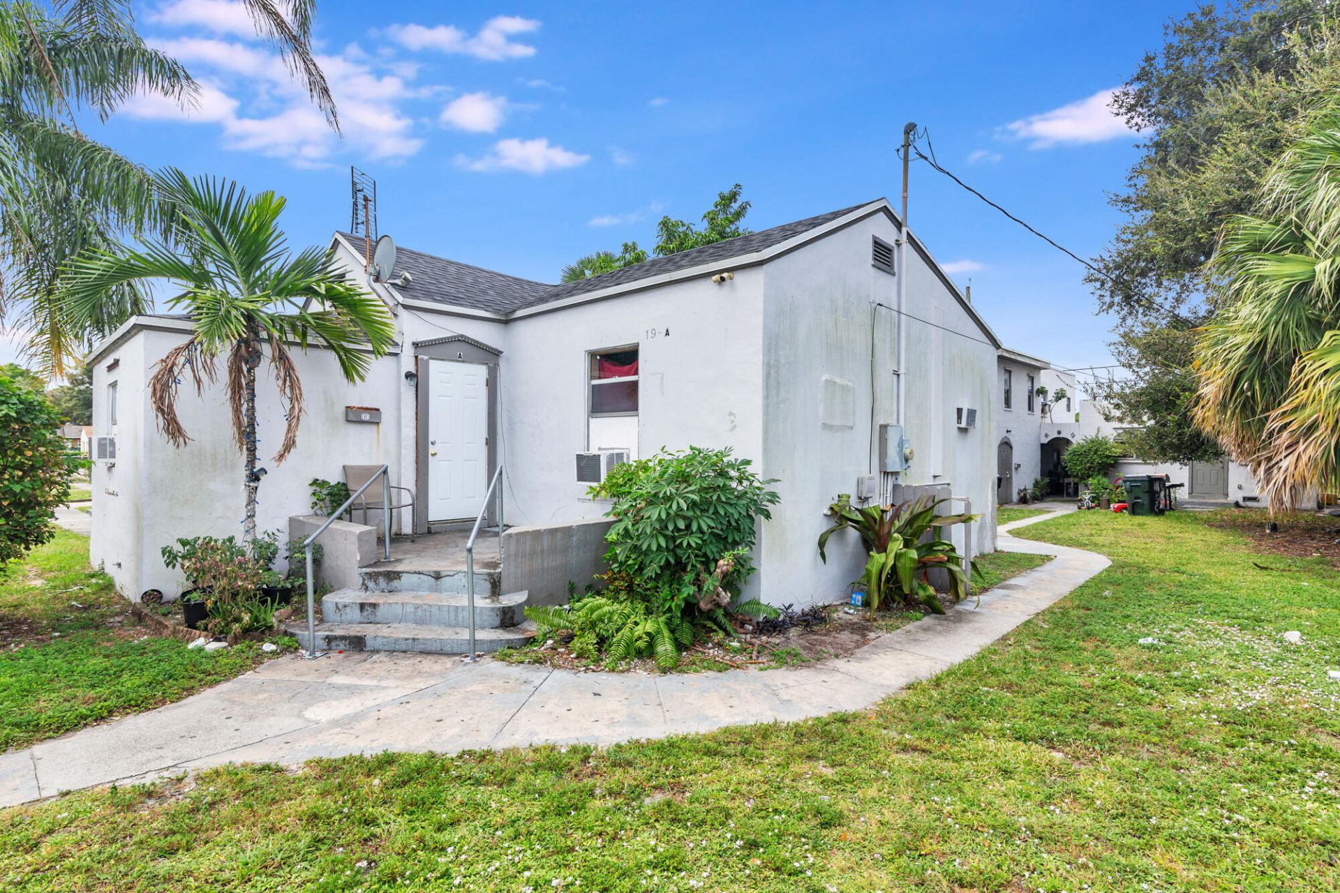 19 S E Street, Lake Worth Beach, FL 33460 Photo