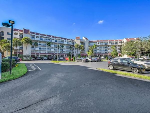 3591 Environ Boulevard, Unit A305, Lauderhill, FL 33319