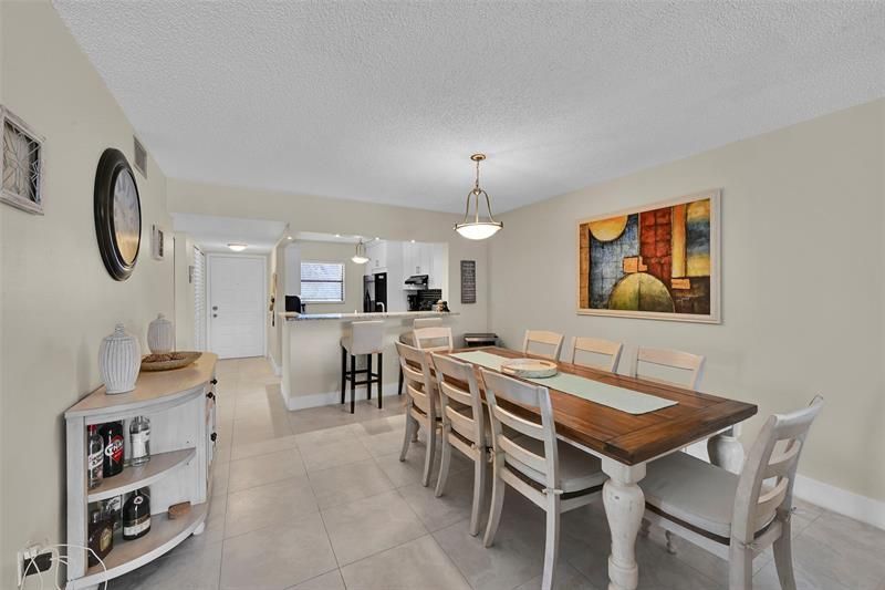 3591 Environ Boulevard, Unit A305, Lauderhill, FL 33319 Photo