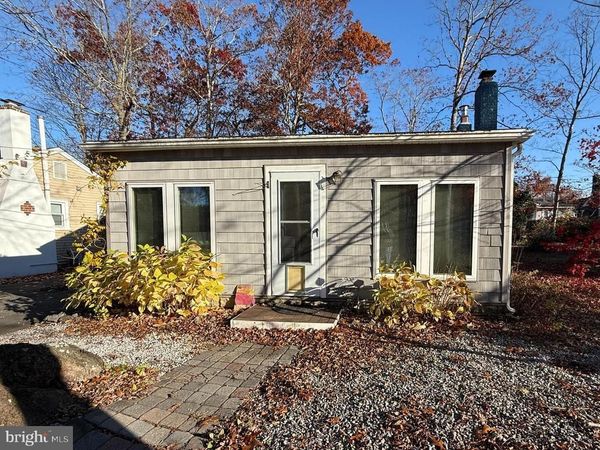 930 TAPPAN STREET, FORKED RIVER, NJ 08731