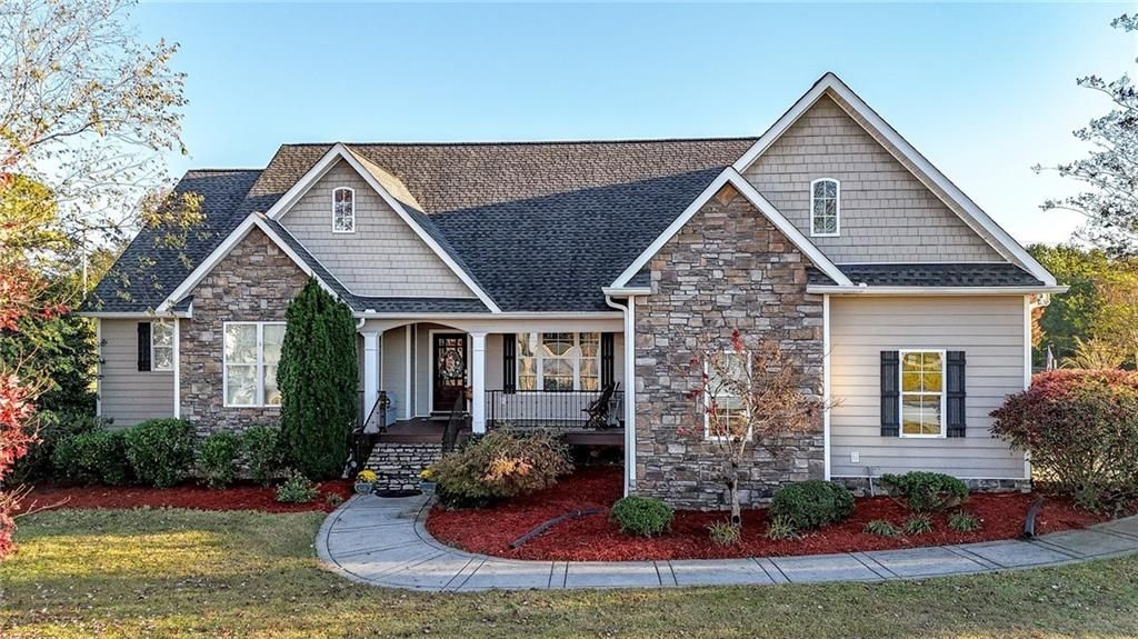 127 Telluride Trail Ne, Calhoun, GA 30701 Main Photo