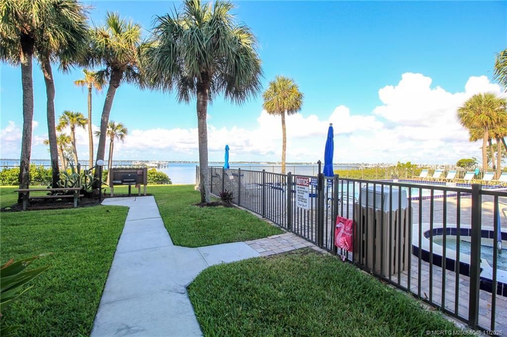 4720 NE Sandpebble Trace, Unit 403, Stuart, FL 34996 Photo