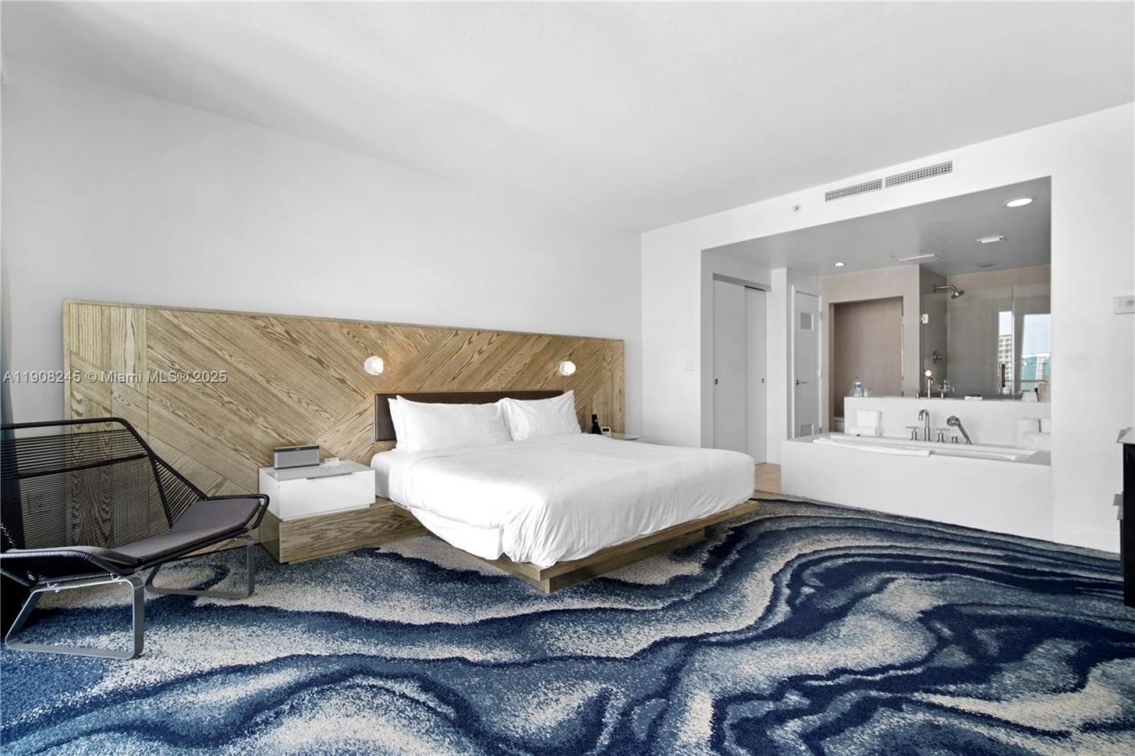 3101 Bayshore Dr, Unit 1102, Fort Lauderdale, FL 33304 Photo