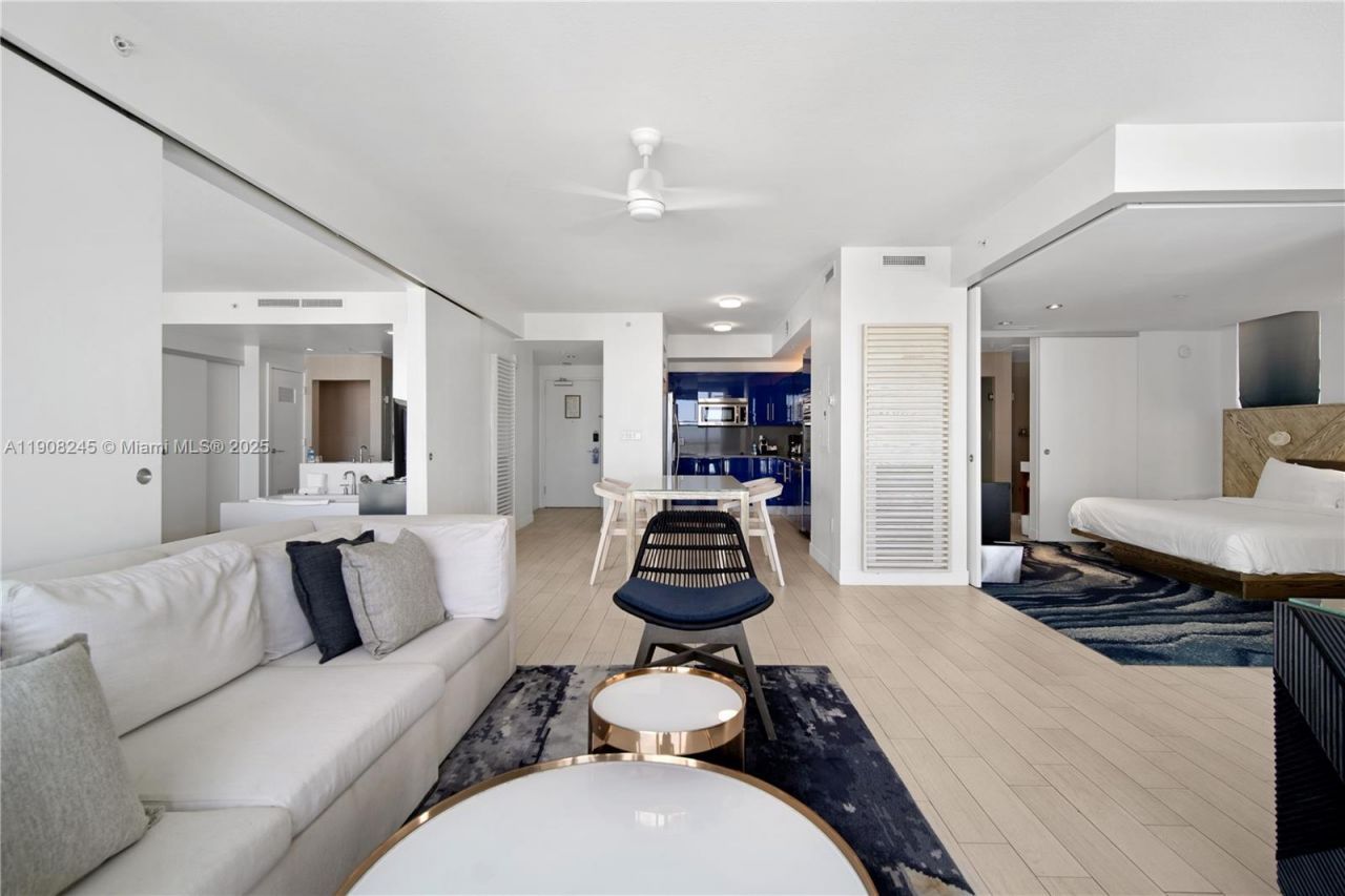 3101 Bayshore Dr, Unit 1102, Fort Lauderdale, FL 33304 Photo