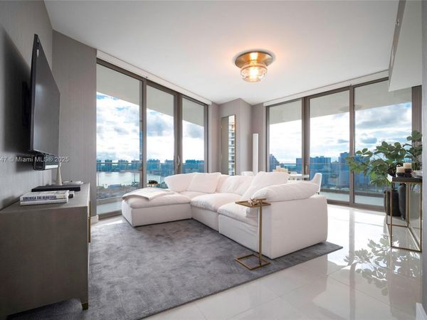 18975 Collins Ave, Unit 1705, Sunny Isles Beach, FL 33160